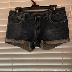 Refuge shorts. Size 10 juniors